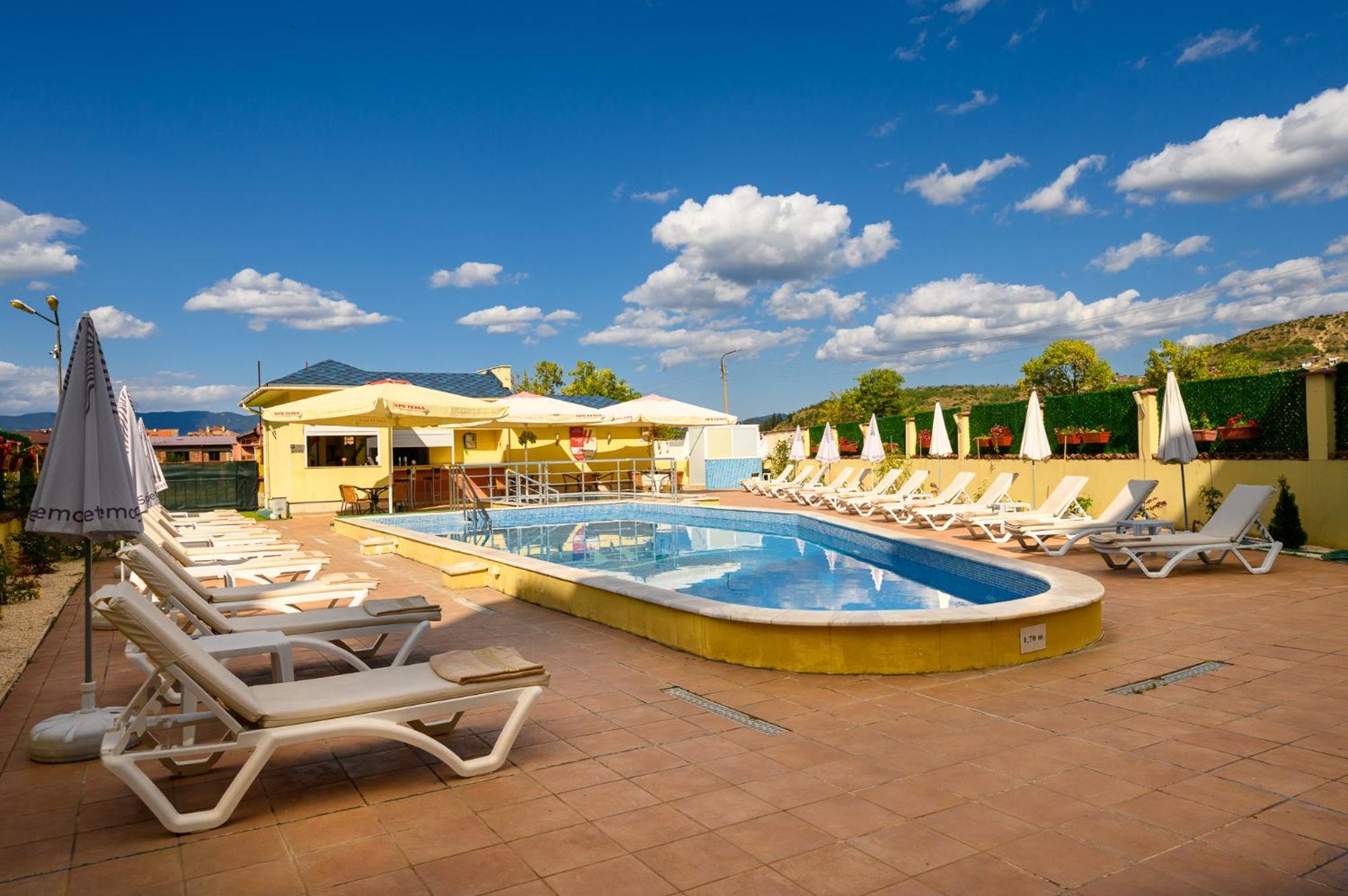 Spa Hotel Holiday Welingrad Exterior foto