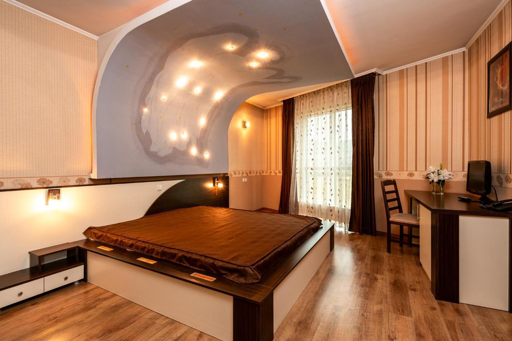 Spa Hotel Holiday Welingrad Exterior foto