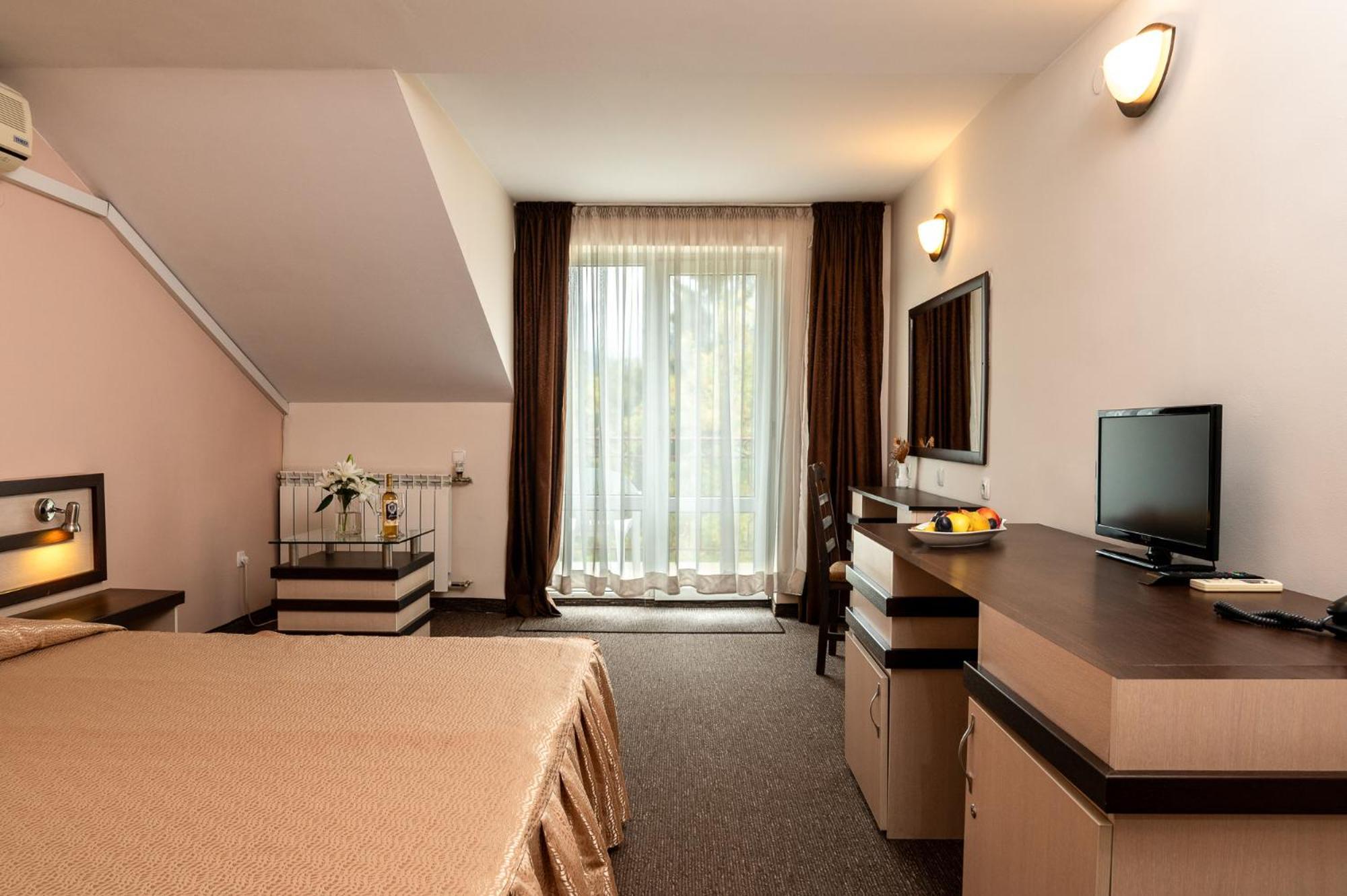Spa Hotel Holiday Welingrad Exterior foto
