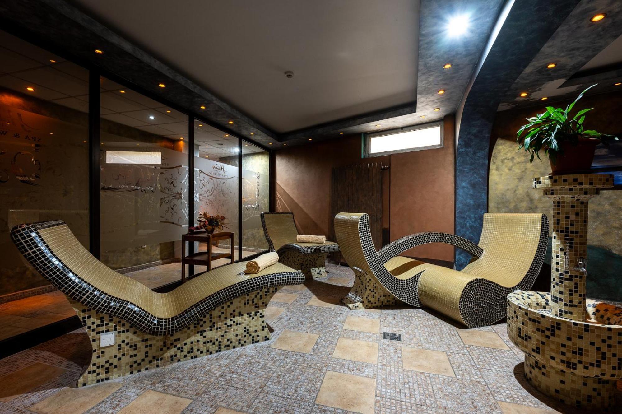 Spa Hotel Holiday Welingrad Exterior foto