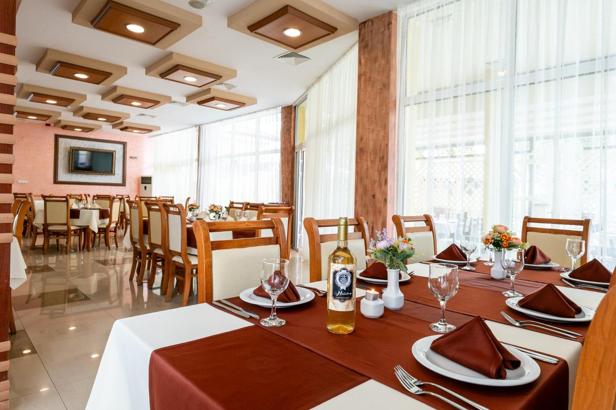 Spa Hotel Holiday Welingrad Exterior foto